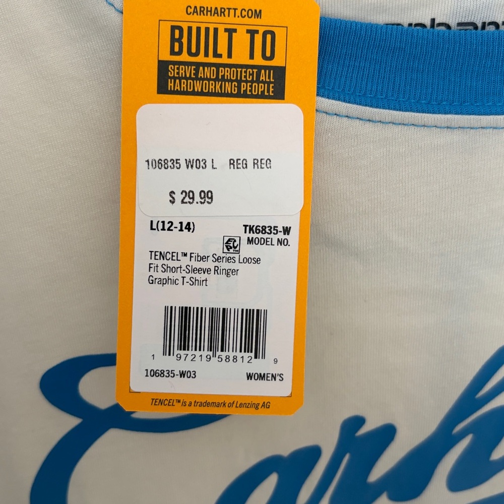 New!! Carhartt women's Cream and Blue Logo T-Shirt - Picture 10 of 12